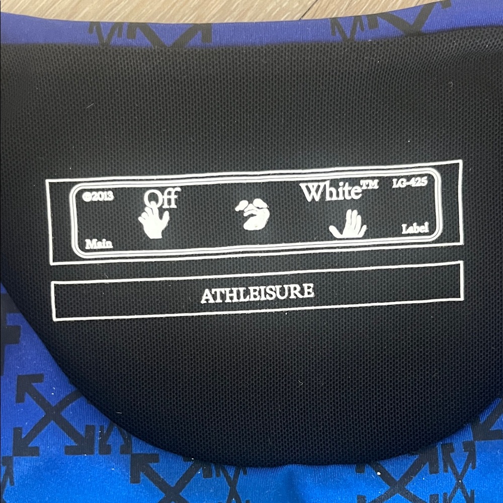 Off-White Multicolor Gradient Crop Top - image 5